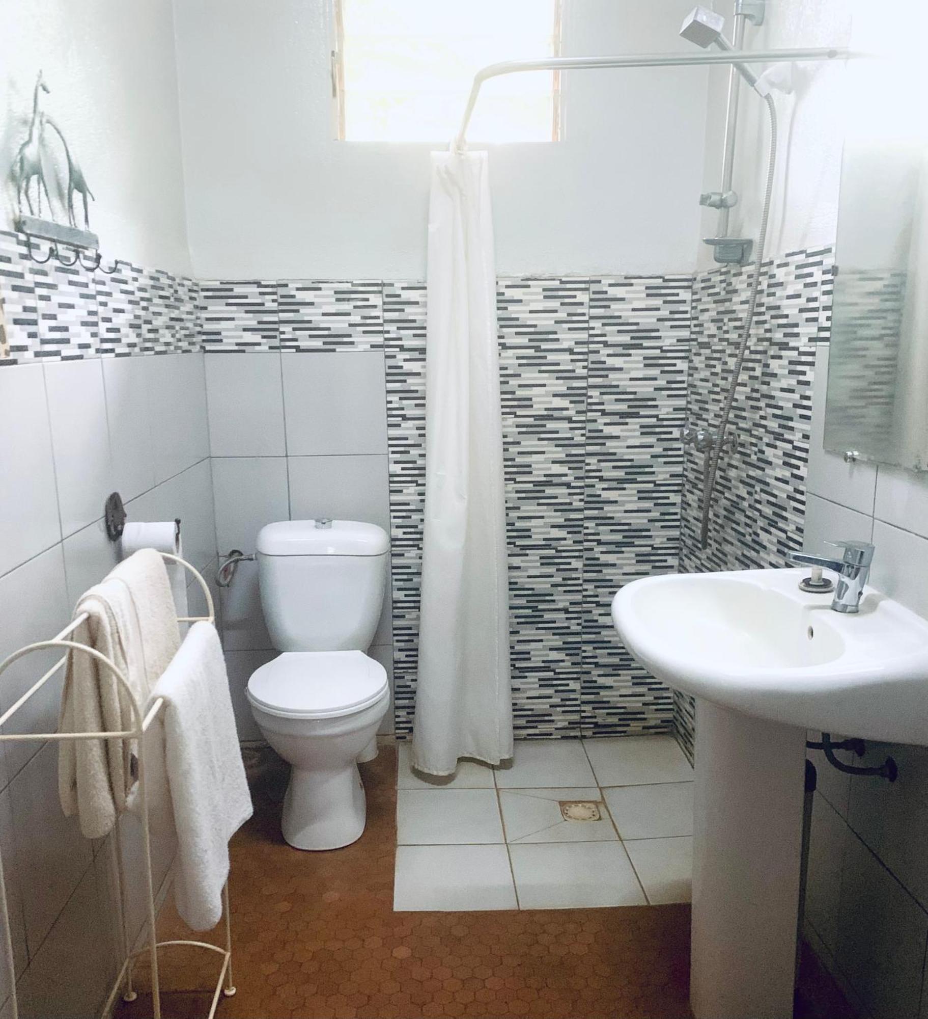 Hotel Ricardo Ouagadougou Kültér fotó